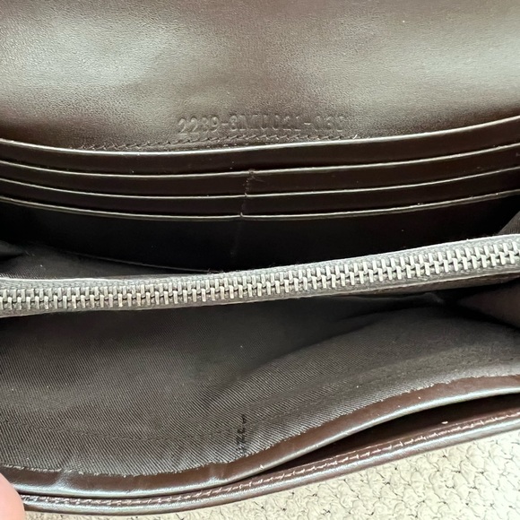 Authentic Fendi Zucca wallet - Picture 9 of 12